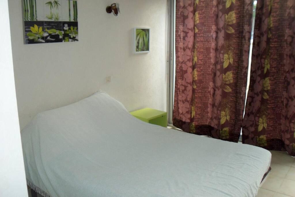 Apt Climatise T3 Saint Pierre La Mer, Terrasse, Jardin Et Parking Prive Fleury  Exterior photo